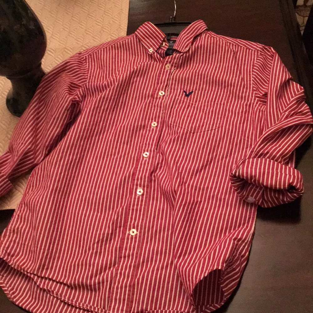 AEO Red & White striped Button Down
